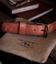 Load image into Gallery viewer, THE PIONEER - Antique Brass